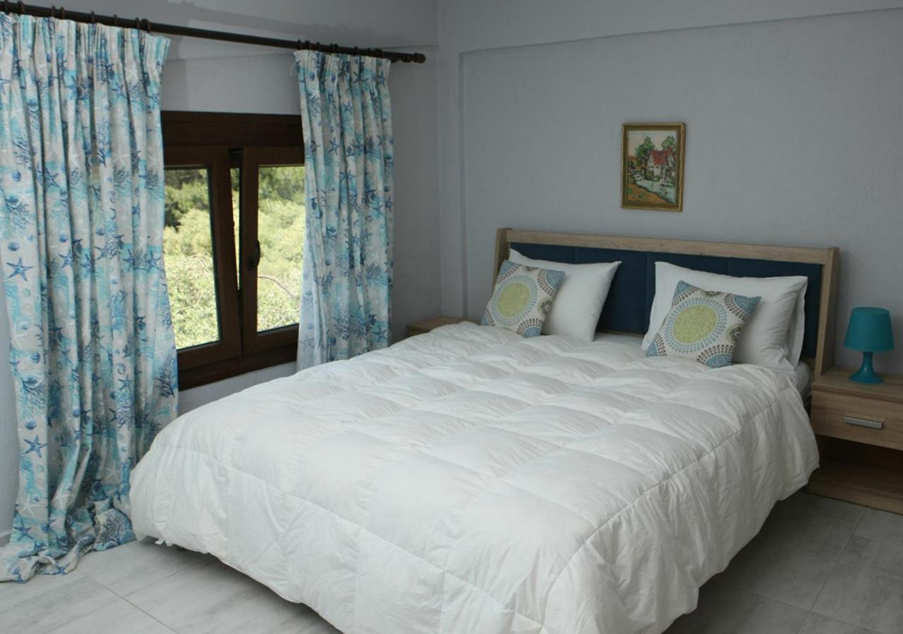 Kon&Kona House Villa Pachis  Exteriör bild